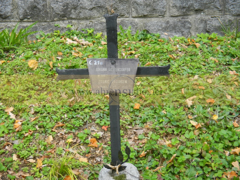 Linz Soldatenfriedhof C21a.JPG